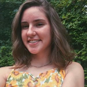 Meet your Posher, Lisa